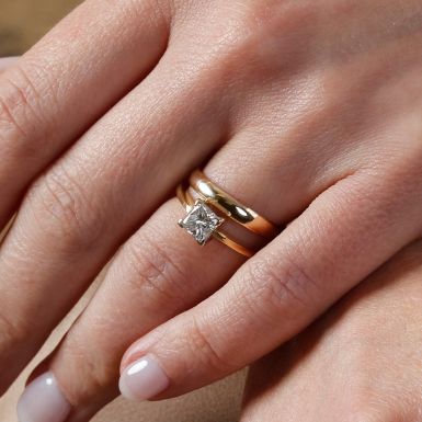 Pre-Owned 18ct Gold 1.02ct Princess Cut Diamond Solitaire Ring