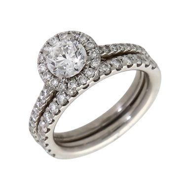Pre-Owned Platinum 1.30ct Diamond Halo Bridal Ring Set