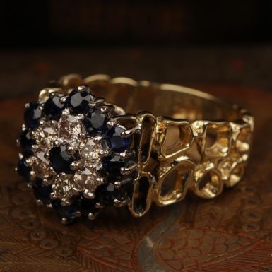 Pre-Owned Vintage 1977 18ct Gold Sapphire & Diamond Cluster Ring