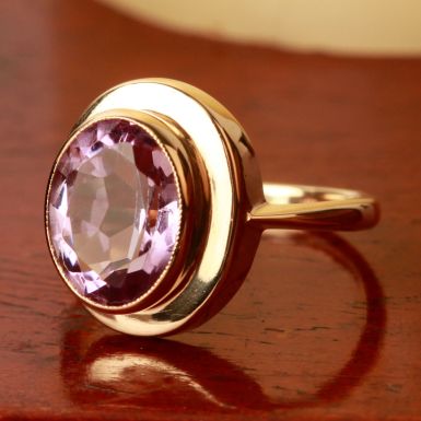 Pre-Owned Vintage 1969 9ct Gold Oval Amethyst Solitaire Ring