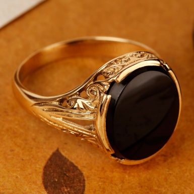 Pre-Owned Vintage 1977 9ct Gold Oval Onyx Signet Ring