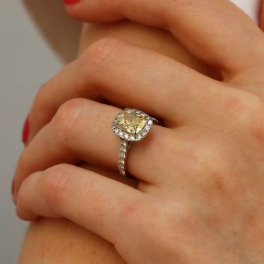 Pre-Owned 18ct White Gold 2.638ct Lab Diamond Halo Ring