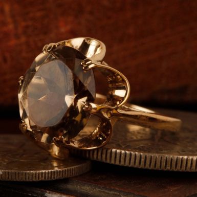 Pre-Owned Vintage 1981 9ct Yellow Gold Quartz Dress Ring