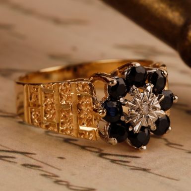 Pre-Owned Vintage 1979 9ct Gold Sapphire & Diamond Cluster Ring