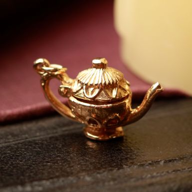 Pre-Owned Vintage 1971 9ct Yellow Gold Opening Teapot Charm