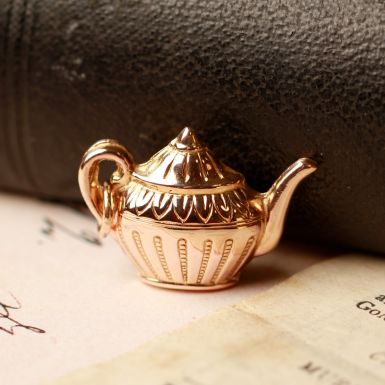 Pre-Owned Vintage 1973 9ct Yellow Gold Hollow Teapot Charm