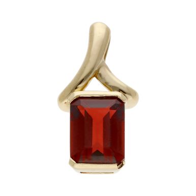 Pre-Owned 14ct Yellow Gold Rectangle Garnet Pendant