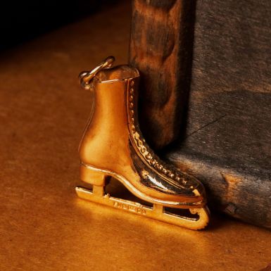Pre-Owned Vintage 1978 9ct Yellow Gold Ice Skate Charm