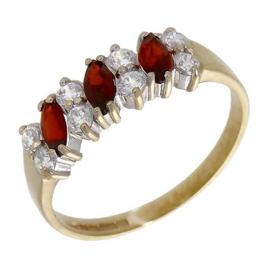 Pre-Owned 9ct Yellow Gold Garnet & Cubic Zirconia Dress Ring