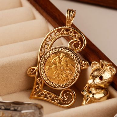 Pre-Owned 1982 Half Sovereign Coin In 9ct £ Sign Pendant Mount