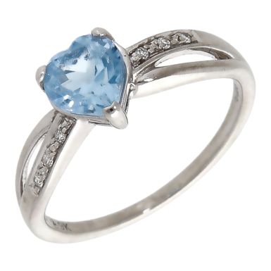 Pre-Owned 9ct White Gold Blue Topaz Heart Ring