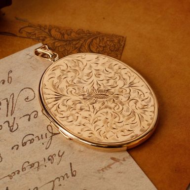 Pre-Owned Vintage 1965 9ct Gold Large Oval Locket Pendant